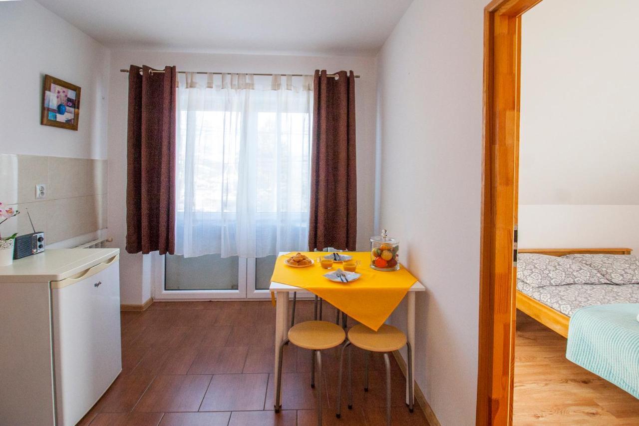 Bieszczadzki Brat Apartamenty Polanczyk Exterior photo